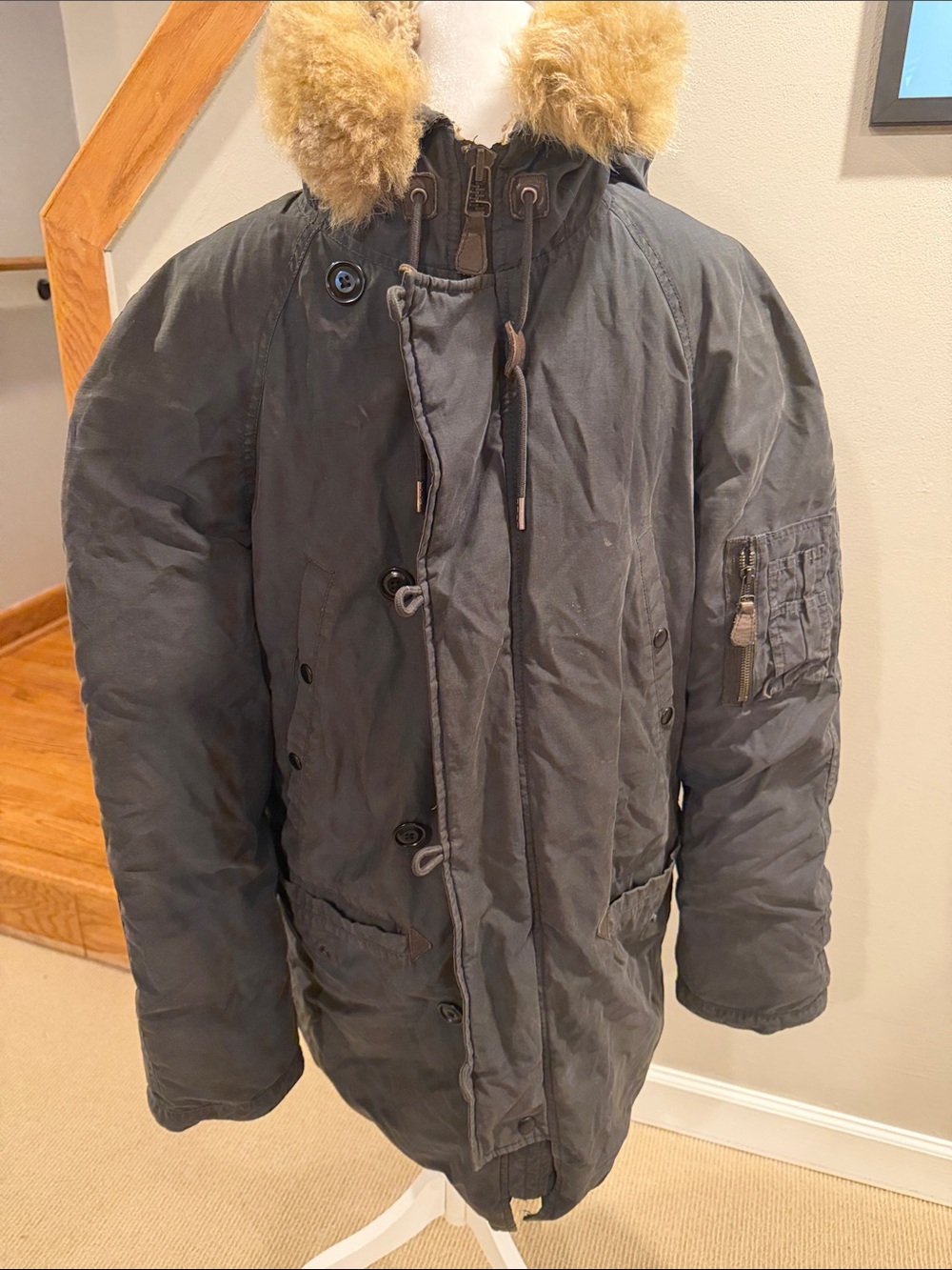 J. Crew Men's Military-Style Parka in Charcoal with Faux-Fur Trim - Picture 3 of 15